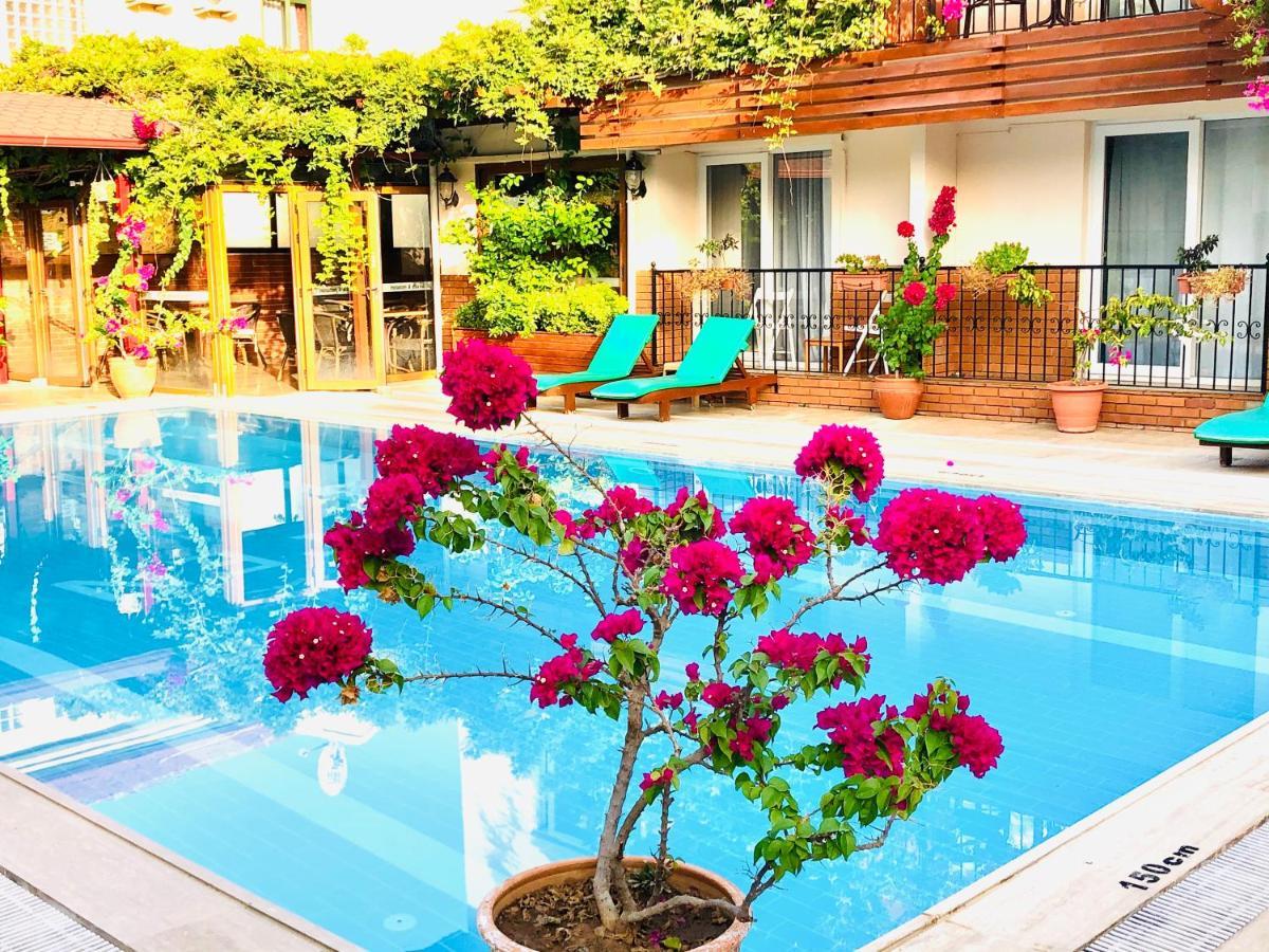 Ten Apart Hotel Fethiye Esterno foto