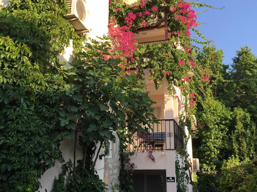 Ten Apart Hotel Fethiye Esterno foto
