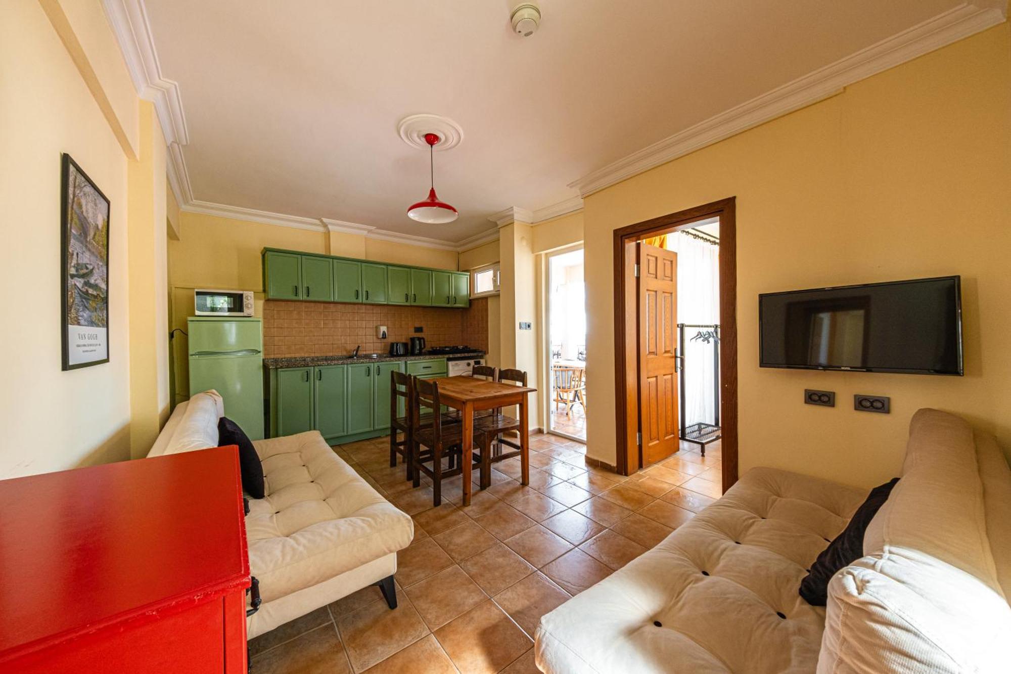 Ten Apart Hotel Fethiye Esterno foto