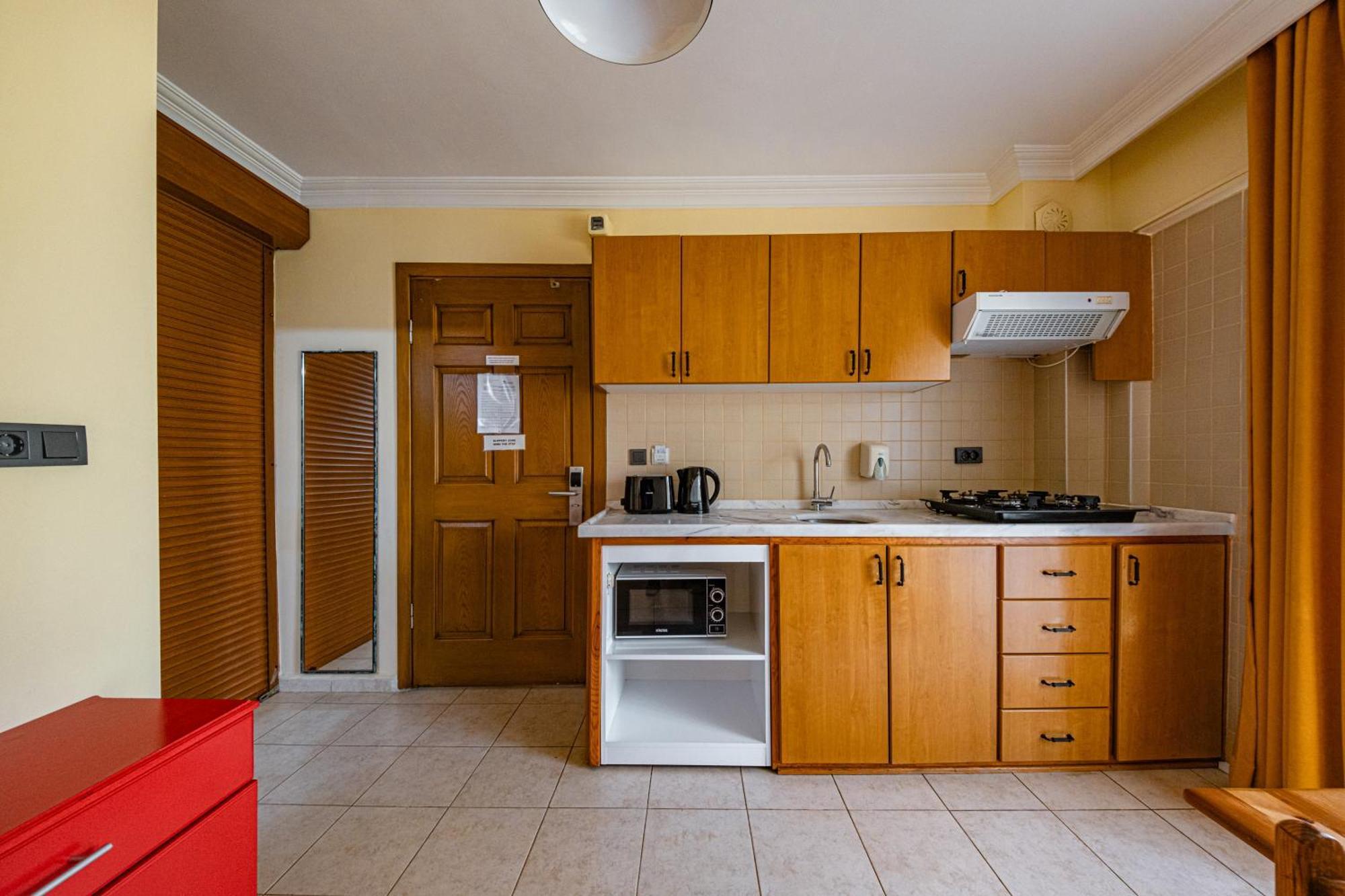 Ten Apart Hotel Fethiye Esterno foto